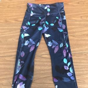 All in Motion Floral Print Leggings Size Medium